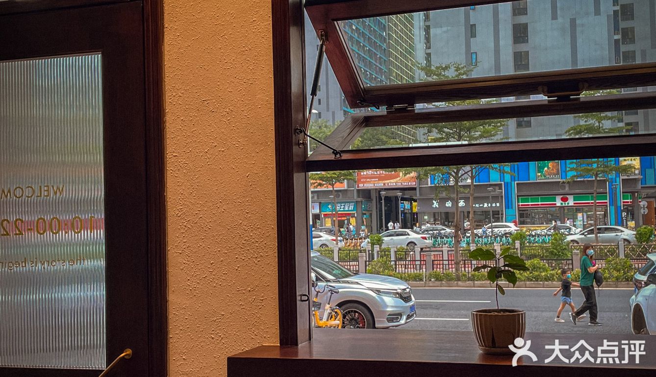 佛山探店｜复古古典情调咖啡厅 哈司伯格