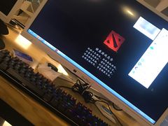 -网鱼网咖(上海静安寺店)