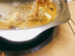 鸳鸯火锅-彤德莱(青岛人民路店)