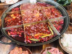 -渝宗老灶火锅(巴国城店)