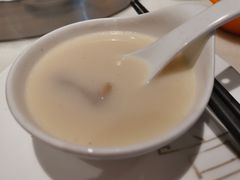 -煲宫猪肚鸡(晶品店)