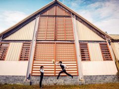 -燕西婚纱摄影工作室(友盛上都写字楼店)