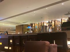 -广州中心皇冠假日酒店·汇点大堂吧
