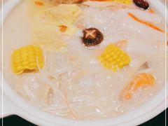 -三人行骨头王火锅(长寿店)