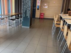 -麦当劳(乳山路店)