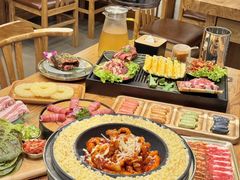 -青瓦餐厅·生鱼片·韩园烤肉(西塔店)