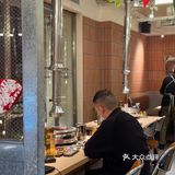 下雪的重庆，感受这口蜂蜡五花肉带来的快乐！