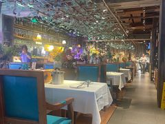 -领鲜活海鲜榴莲自助火锅(东门店)