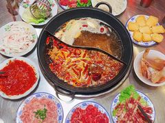 -朱光玉火锅馆(小寨原力场店)