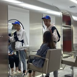 -禾曼造型
