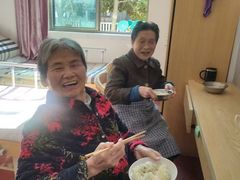 -上海市奉贤区奉城镇敬老院(洪天奉城分院)