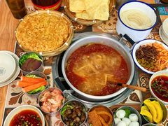 -顶上头·螺蛳火锅(五一新村店)