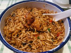 霸缸肥肠饭-鸿先阁·干煸虾(星沙店)