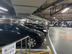 -日月光中心-停车场