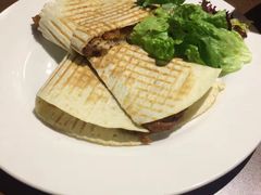 -拉亚汉堡经典餐厅(商城路店)