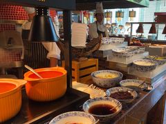 -怡咖啡海鲜自助餐厅(浦东香格里拉店)