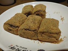 驴打滚-河沿肉饼Beijing Pie(锡拉胡同店)