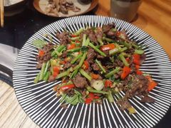 -锅来乐地锅鸡(安亭店)