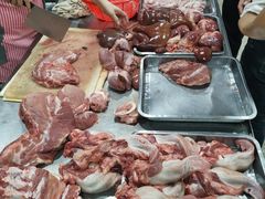 -标记美食新鲜猪杂(兴南大道店)