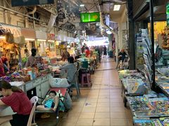 -瓦洛洛传统市场