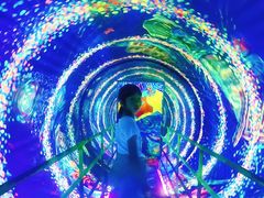 -上海梵高星空艺术馆(南京路旗舰店)
