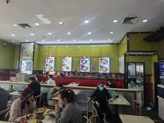 -龙记桂林米粉(财满街店)