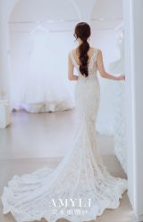 -艾米丽婚纱礼服