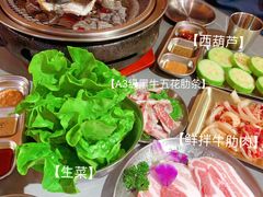 -围炉肉舍•炭烤活鳗•丹东海鲜烤肉(步行街店)