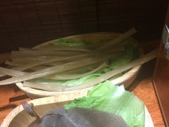 -独食火锅·半米屋台(直营总店)