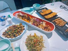 -嗨辣小聚·盘锦河蟹·海鲜烧烤龙虾(盘锦十年好店)