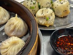 -老上海食惠裡小籠包生煎包