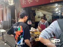 -吴长子卤菜馆(统一街店)