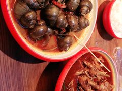 -老闵田螺馆·南昌市井菜·特色小吃(总店)