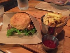 -BURGER BRO'S