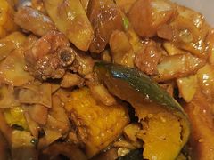 -95号酱骨·一块豆腐(展春园西路店)
