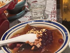 -川流不息·地道川菜·小龙虾(松东路店)