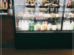 -星巴克(杭州西湖银泰1F店)
