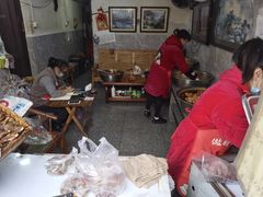 大堂-邓氏兔头