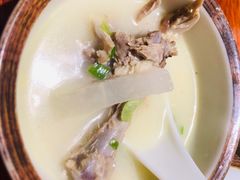 -明丰小渔馆(明月路店)