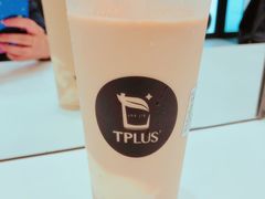 冰淇淋红茶-TPLUS茶家(淮海店)
