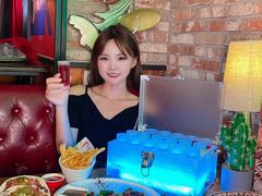 -Famous肥猫墨西哥音乐餐吧(五棵松华熙LIVE店)