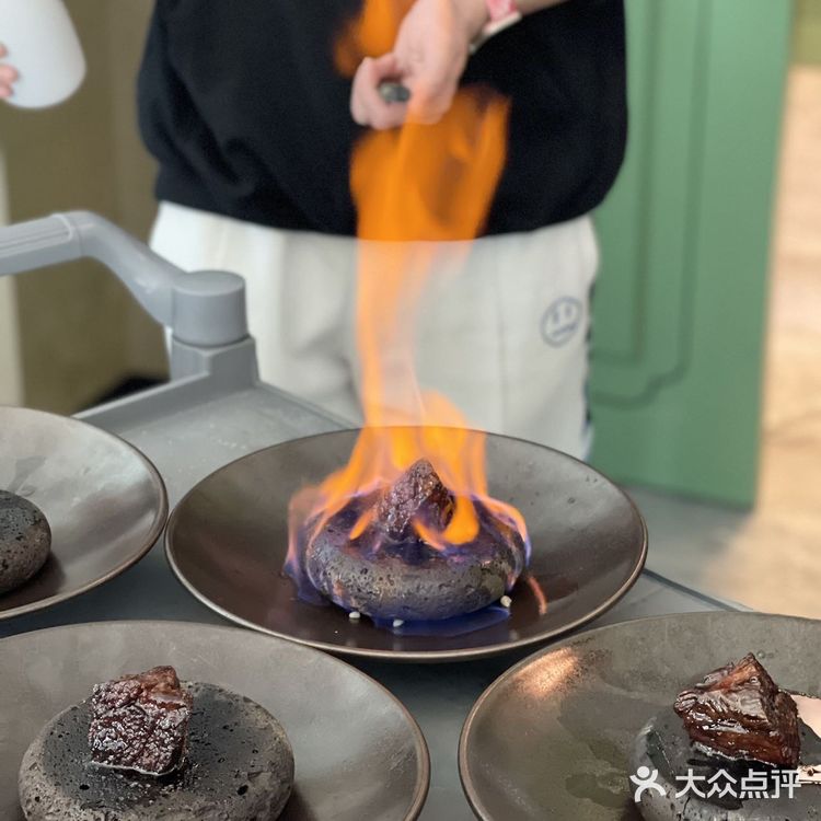 要想宴请倍有面儿，选这家准备没错‼️