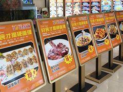 -东豪园林海鲜酒家(南港路辅路店)