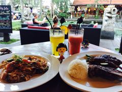 -Pundi Pundi Restaurant