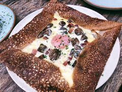 鸡蛋蘑菇熏肉荞麦可丽饼-RAC BAR(安福路店)