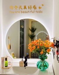 -闺蜜瑜伽·普拉提女性塑形馆