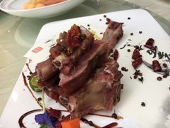 -渝半城经典川粤菜(重庆天地店)
