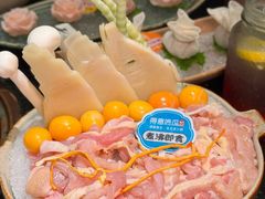 -得意咚瓜·顺德鱼生·冬瓜火锅(深圳首店)