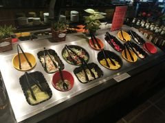 自助取餐区-比格比萨(国际能源店)