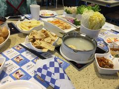 -魔法帽酱料牛肉小火锅(米兰店)